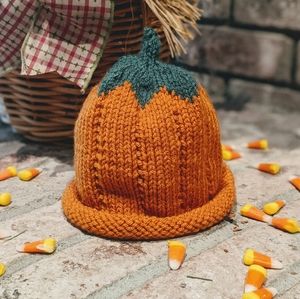 🎃 Hand Knit Pumpkin Baby Hat